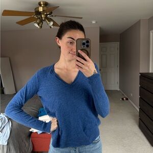 Everlane cashmere sweater